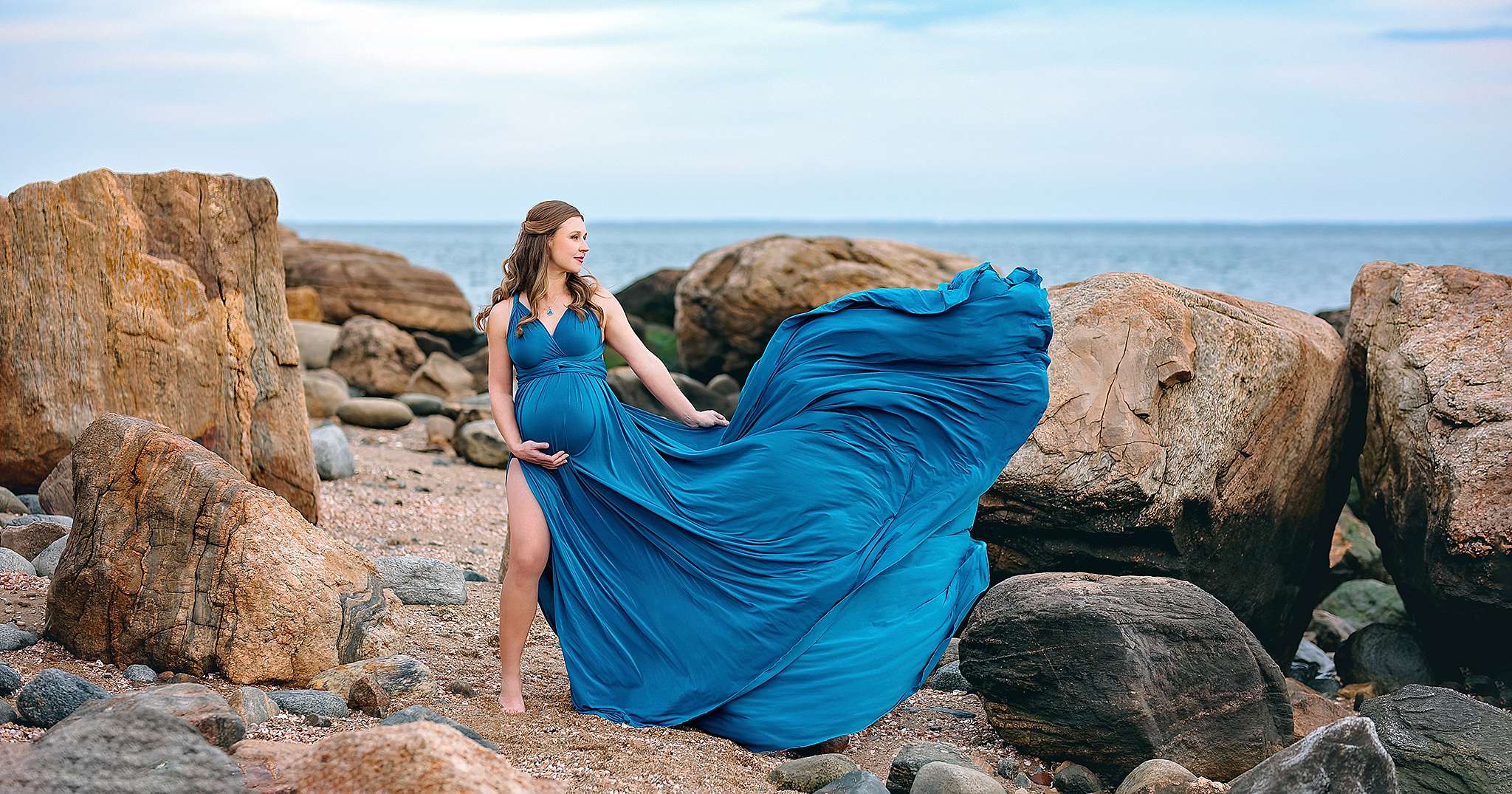 Pregnancy photos at the beach